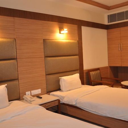 Hotel Sms Grand Inn Vellore Exterior foto
