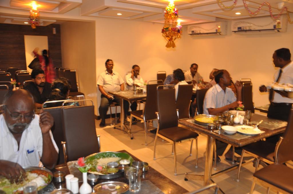 Hotel Sms Grand Inn Vellore Exterior foto