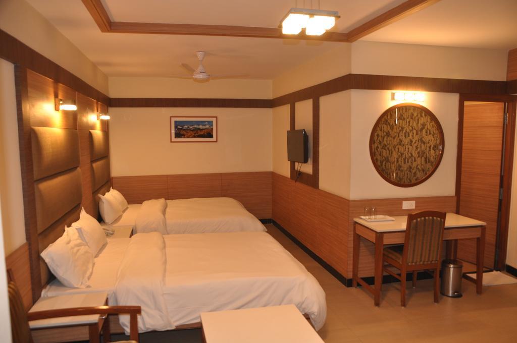 Hotel Sms Grand Inn Vellore Quarto foto